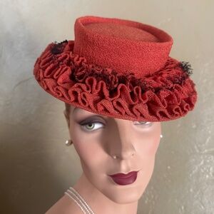 UNIQUE 1940s' SALMON COLOR FABRIC TILT HAT WITH RUFFLES & BLACK VEILING  ON BRIM